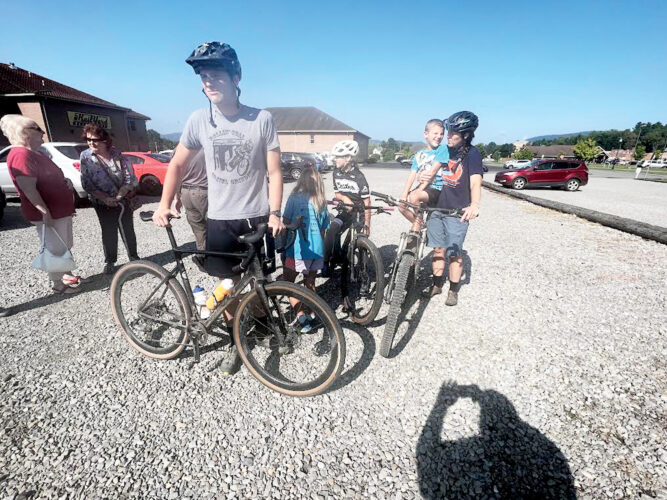 Bike-a-thon raises funds for Rosie the Riveter statue | News, Sports, Jobs - Vimarsana News