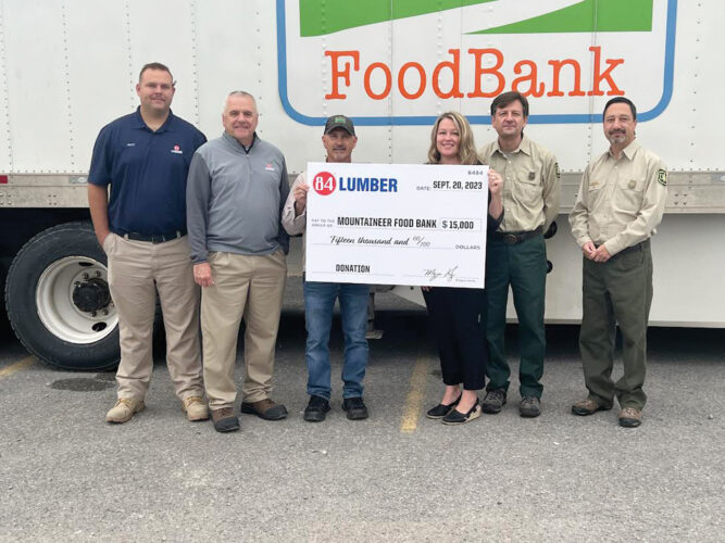 Elkins 84 Lumber donates $15K to food bank | News, Sports, Jobs - Vimarsana News
