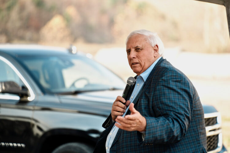 Justice discusses Charleston gas outage, corrections probe | News, Sports, Jobs - Vimarsana News