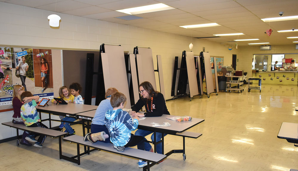 Ely students, staff invite public to tour crowded school | News, Sports, Jobs - Vimarsana News