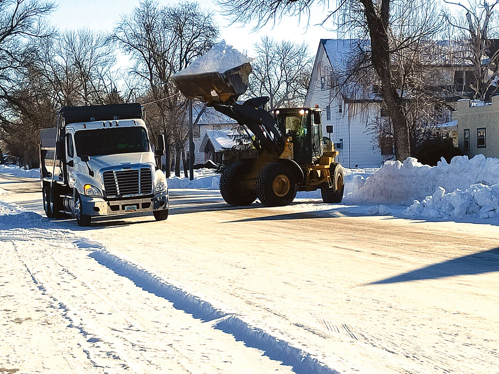 Heavy January snowfall kept city workers busy | News, Sports, Jobs - Vimarsana News