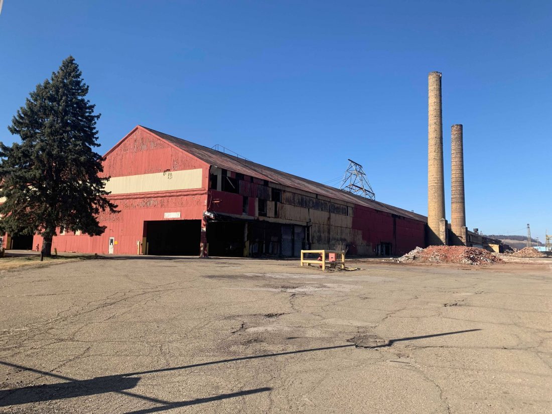 Yorkville says goodbye to its WheelingPittsburgh Steel mill building
