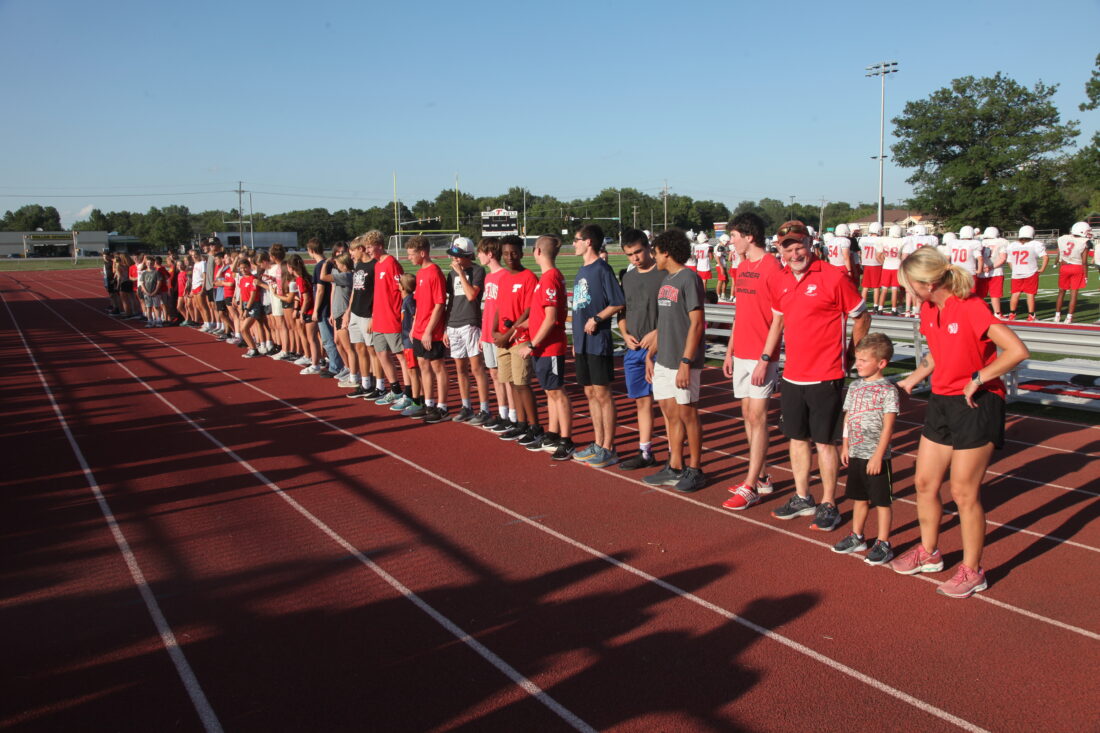 Tongie Tailgate helps usher in new school year Friday | News, Sports, Jobs - Vimarsana News