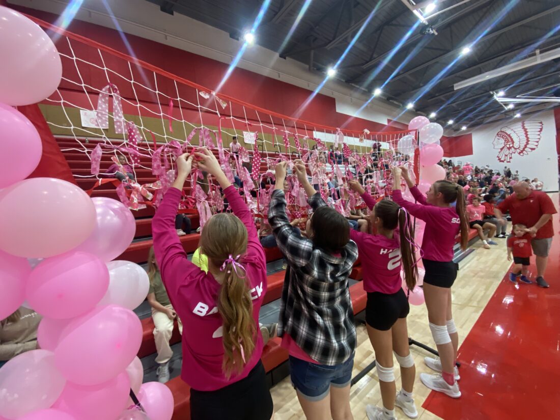 Passion for Pink: Tonganoxie honors Breast Cancer Awareness Month on court, field | News, Sports, Jobs - Vimarsana News
