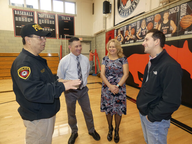 Mathews officials seek funds | News, Sports, Jobs - Vimarsana News