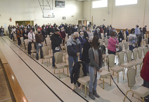 Congregation prays for restoration | News, Sports, Jobs - Vimarsana News