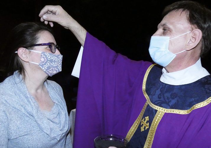 Pandemic puts new sprinkle on Ash Wednesday | News, Sports, Jobs - Vimarsana News