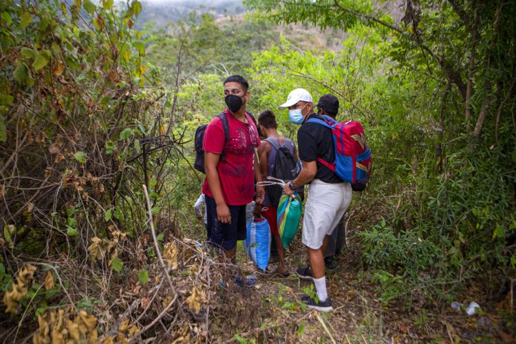 Thu. 10:02 a.m.: Migrants on the move again in Mexico and Central America | News, Sports, Jobs - Vimarsana News