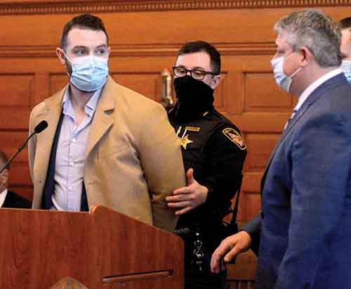 Ex-Warren officer ordered to serve 9 months in prison | News, Sports, Jobs - Vimarsana News
