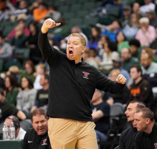 Report: YSU basketball coach Jerrod Calhoun departing for Utah State