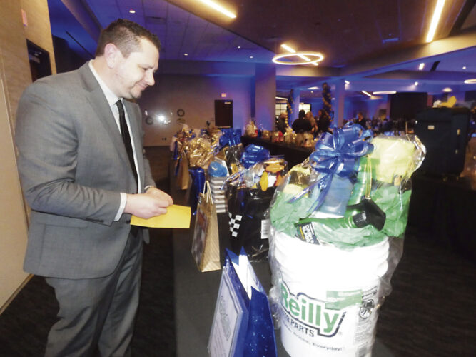 Trumbull County United Way marks 100th | News, Sports, Jobs - Vimarsana News
