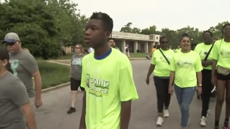 Tue. 9:23 a.m.: Teenager walks at brain injury event weeks after getting shot in head for knocking on wrong door | News, Sports, Jobs - Vimarsana News