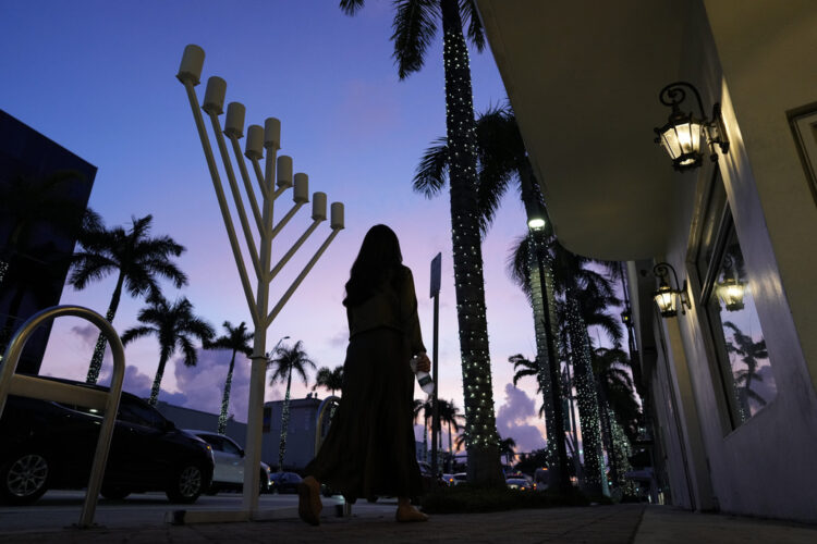 Wed. 10:25 a.m.: Hanukkah message of light in darkness feels uniquely relevant to US Jews amid war, antisemitism | News, Sports, Jobs - Vimarsana News