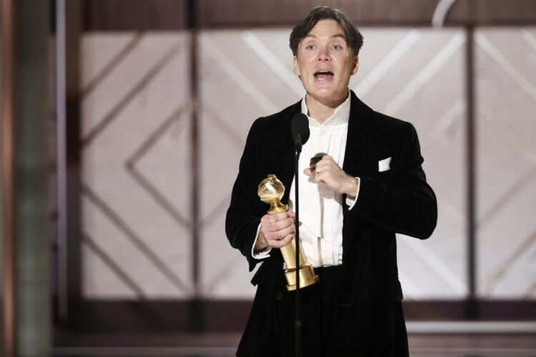 Mon. 8:42 a.m.: ‘Oppenheimer’ dominates Golden Globes, ‘Poor Things’ upsets ‘Barbie’ in comedy Mon. 8:42 a.m.: ‘Oppenheimer’ dominates Golden Globes, ‘Poor Things’ upsets ‘Barbie’ in comedy