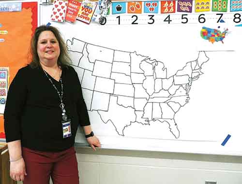 Using power of love &mdash; and social media &mdash; Niles teacher seeks valentines from around the country