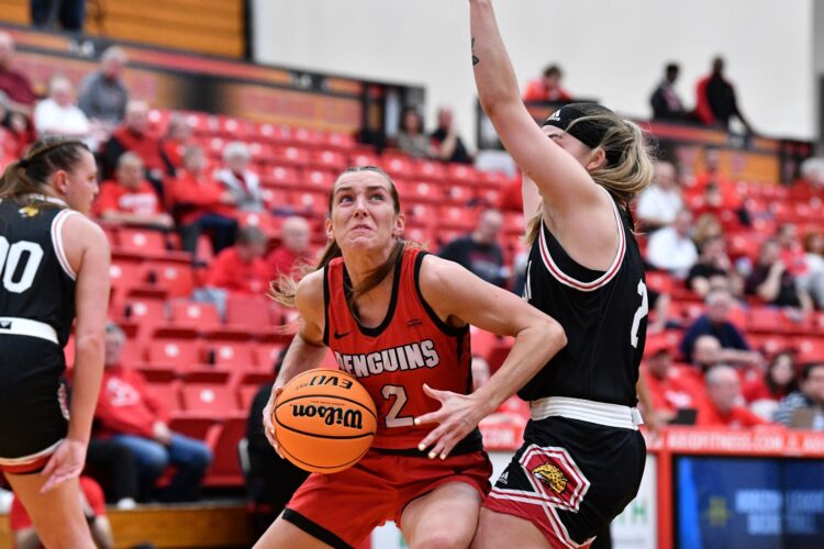 YSU dismantles IUPUI 73-50 in seniors&rsquo; final career home game