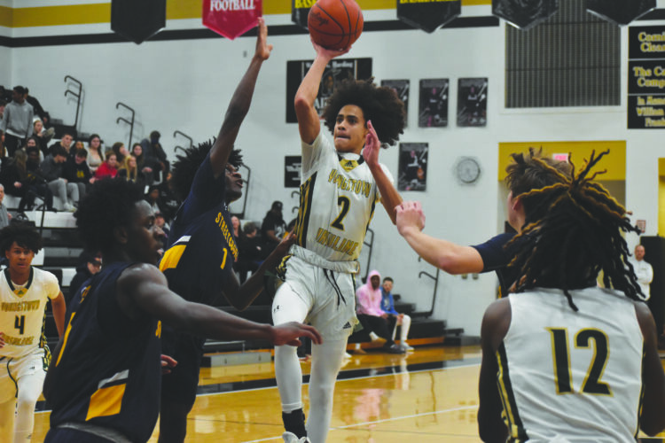 Ursuline crushes Streetsboro 64-35 in district semis