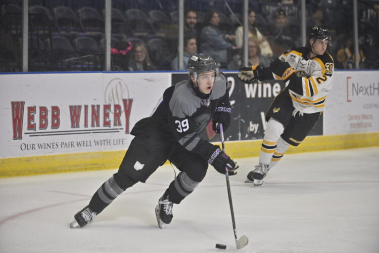 Phantoms bust Green Bay&rsquo;s gambit, beat Gamblers 4-2