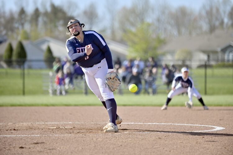 Champion suffers first loss