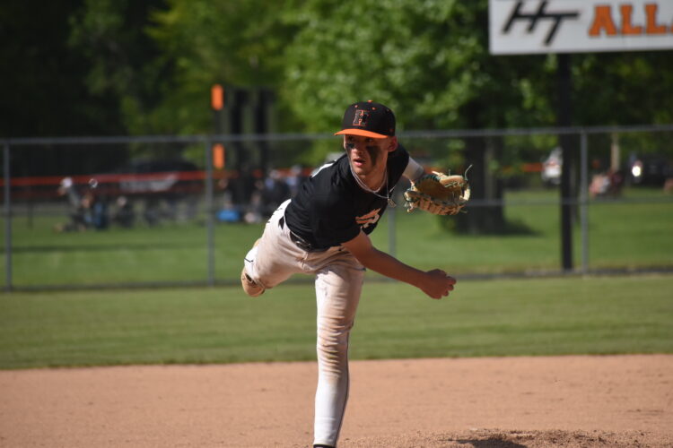 Howland advances to sectional final with 6-4 win over Niles