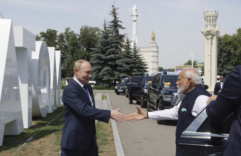 Putin hosts India&rsquo;s prime minister to deepen ties, but Ukraine looms over their relationship