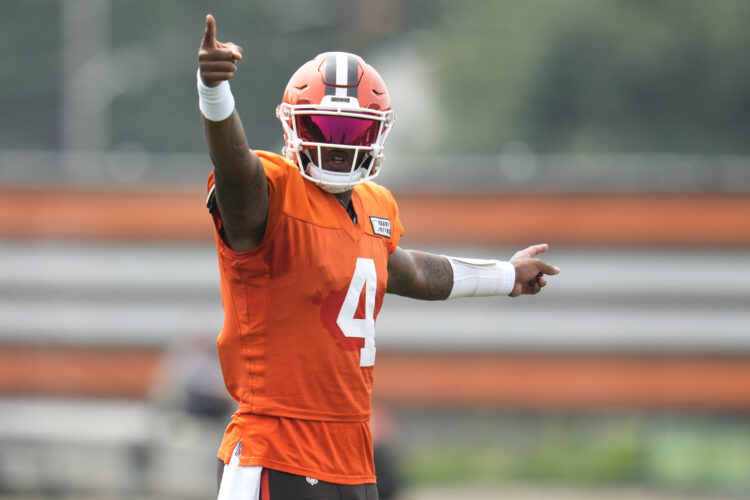 Browns enter make-or-break 3rd season with QB Deshaun Watson following suspension, shoulder injury