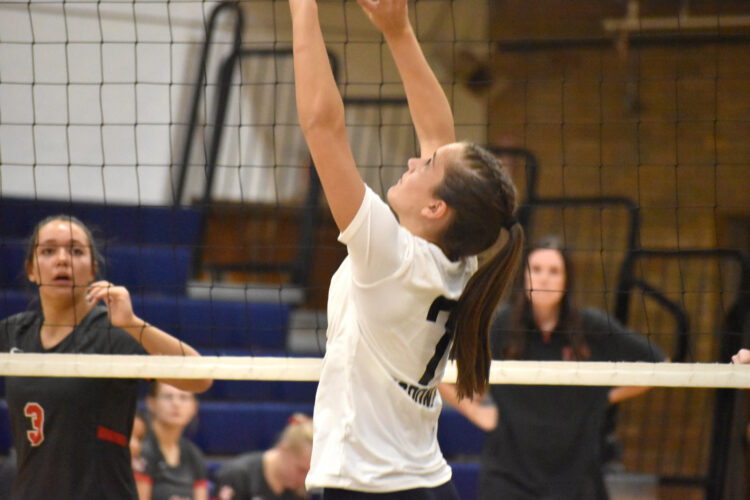 Devils down LaBrae in straight sets to remain undefeated Devils down LaBrae in straight sets to remain undefeated