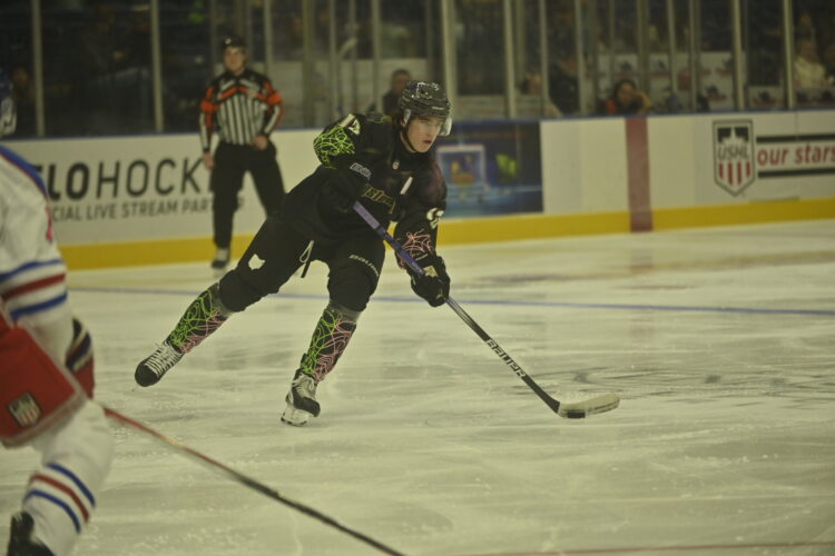 Phantoms shut down Des Moines in 3-0 win