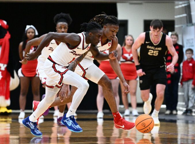 Defense continues to spur YSU in 66-50 victory over Oakland