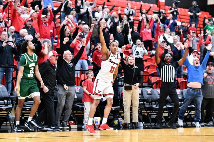 Maxey hits game-winning three as YSU completes comeback against Wright State