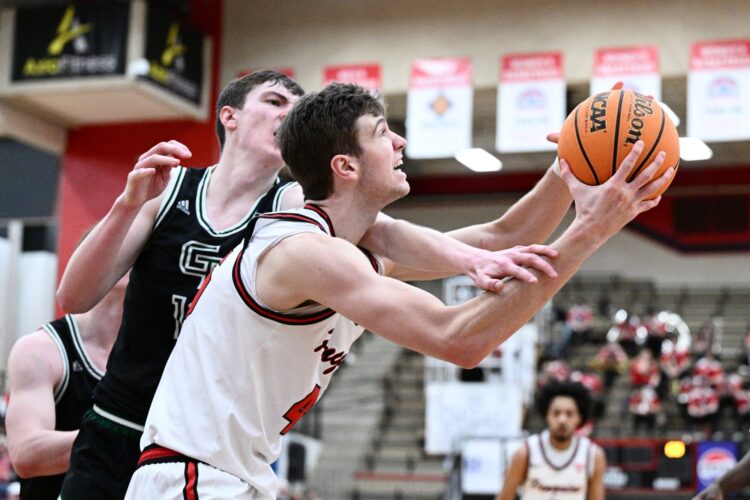 YSU leans on inside play in 81-77 scare vs. Green Bay YSU leans on inside play in 81-77 scare vs. Green Bay