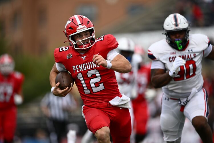 Brungard runs wild in YSU’s 56-17 thrashing of Robert Morris Brungard runs wild in YSU’s 56-17 thrashing of Robert Morris