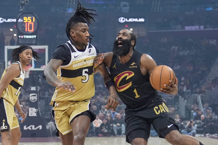 Harden turns into playmaker in his Cavs home debut