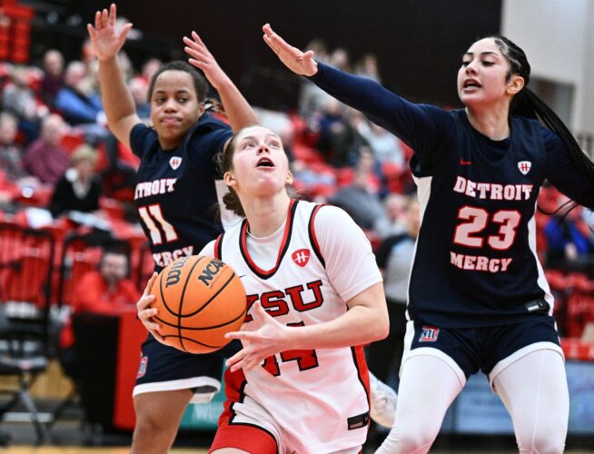 YSU beats Detroit Mercy 72-60 on Santoro’s senior night YSU beats Detroit Mercy 72-60 on Santoro’s senior night