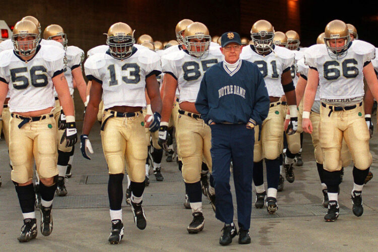 Former Notre Dame coach Lou Holtz, 89, died