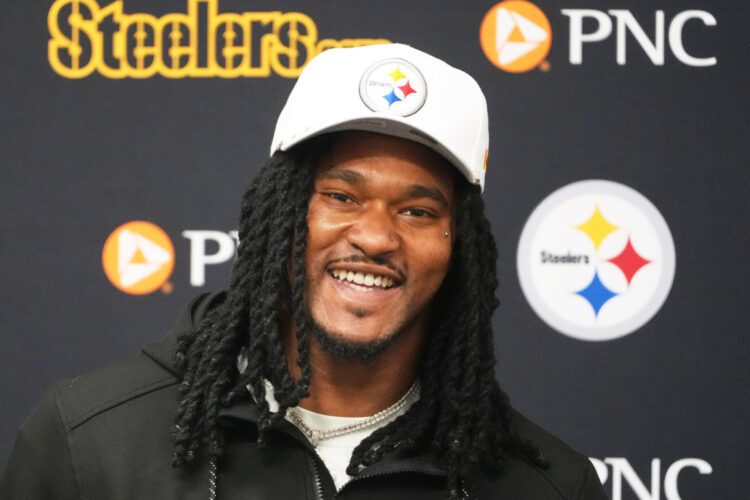 Steelers&rsquo; Rico Dowdle happy to reunite with Mike McCarthy