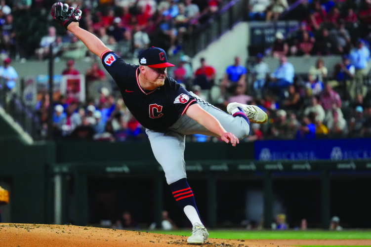 Seager, Higashioka go deep as Rangers best Guardians