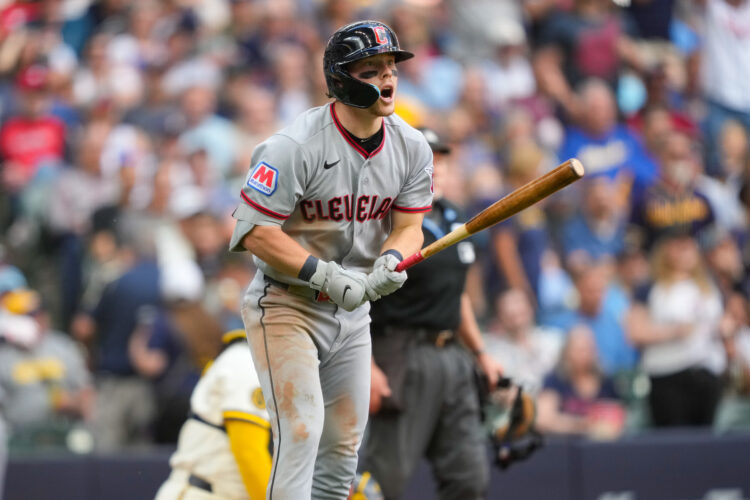 Three HRs lift Guardians to 4-2 win vs. Brewers