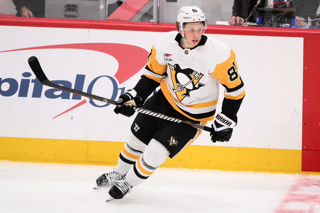 Penguins&rsquo; Kindel returns to practice