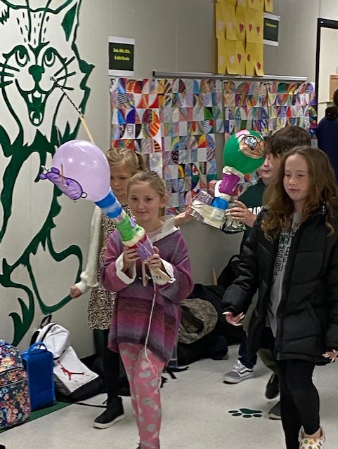 Macyás Parade at Paden City Elementary | News, Sports, Jobs - Vimarsana News