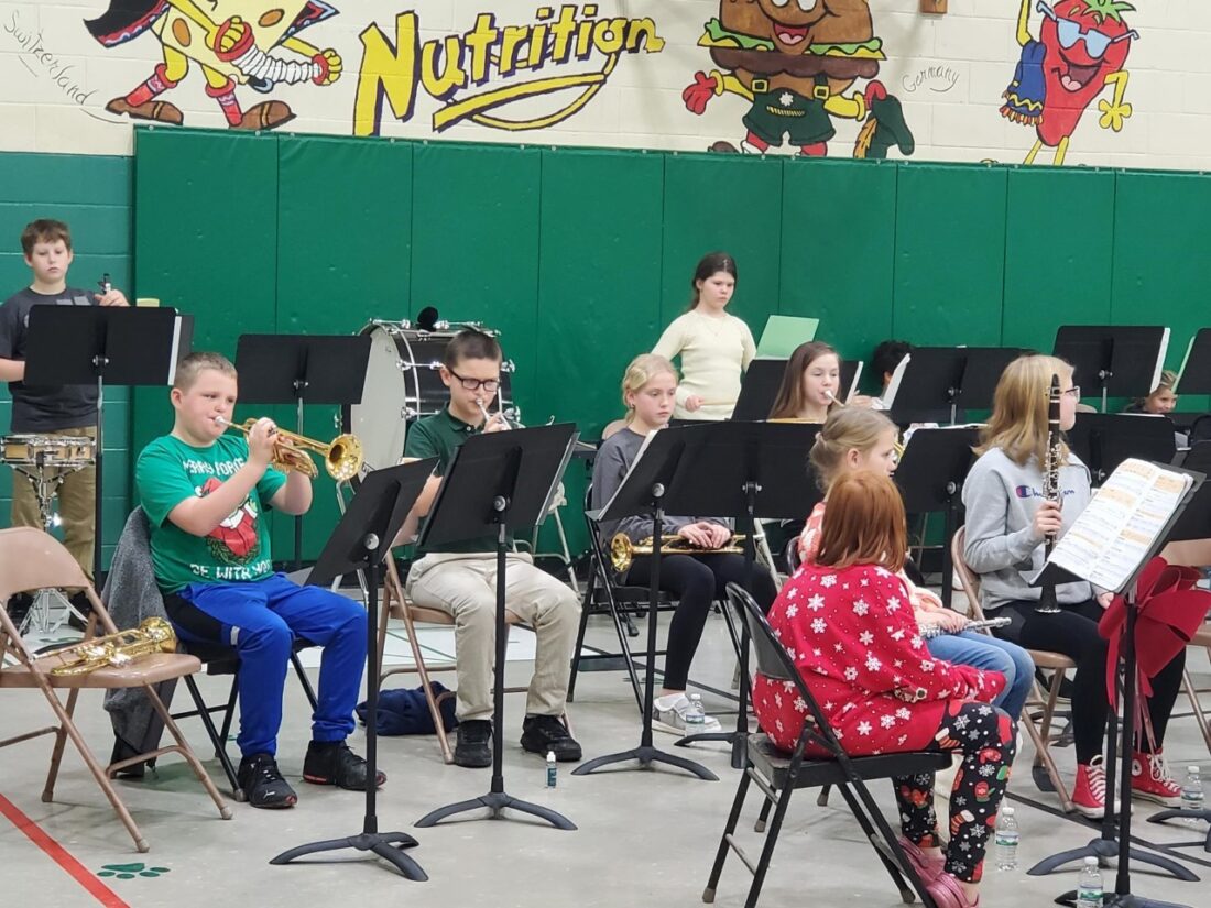 Paden City Elementary Band Performs | News, Sports, Jobs - Vimarsana News