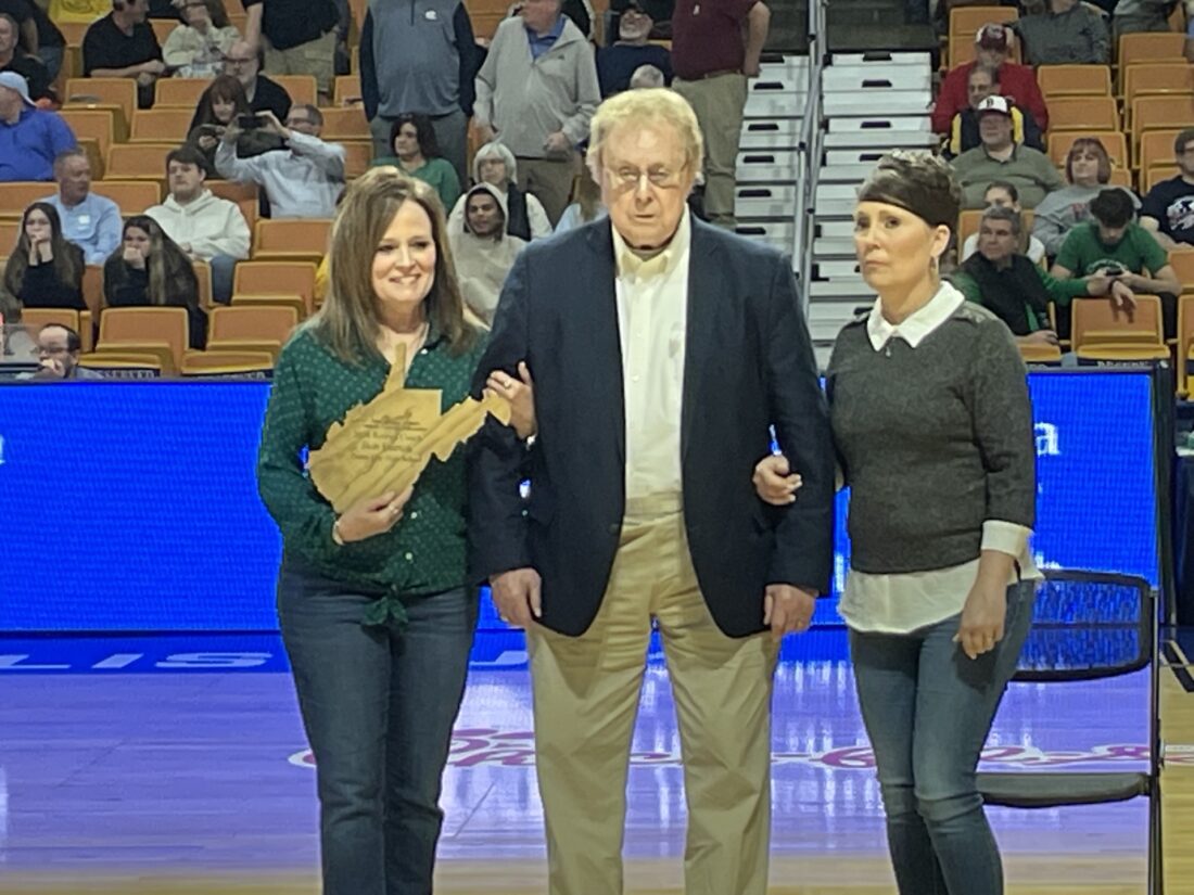 Bob Burton Retired Coach Recognition | News, Sports, Jobs - Vimarsana News