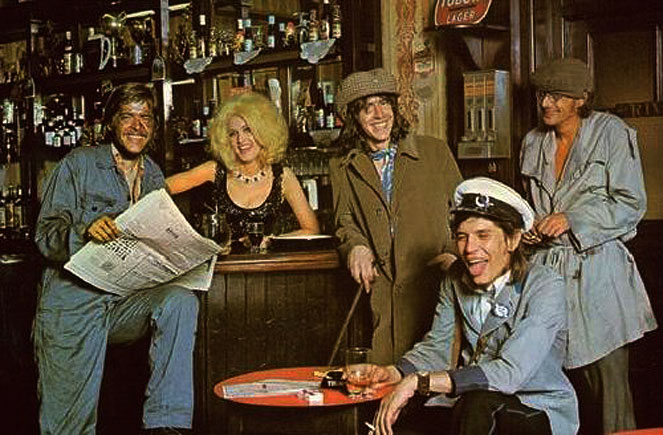 B.B. Blunder promo shot for Worker's Playtime, with the inimitable Julie Driscoll disguised as comely barmaid.