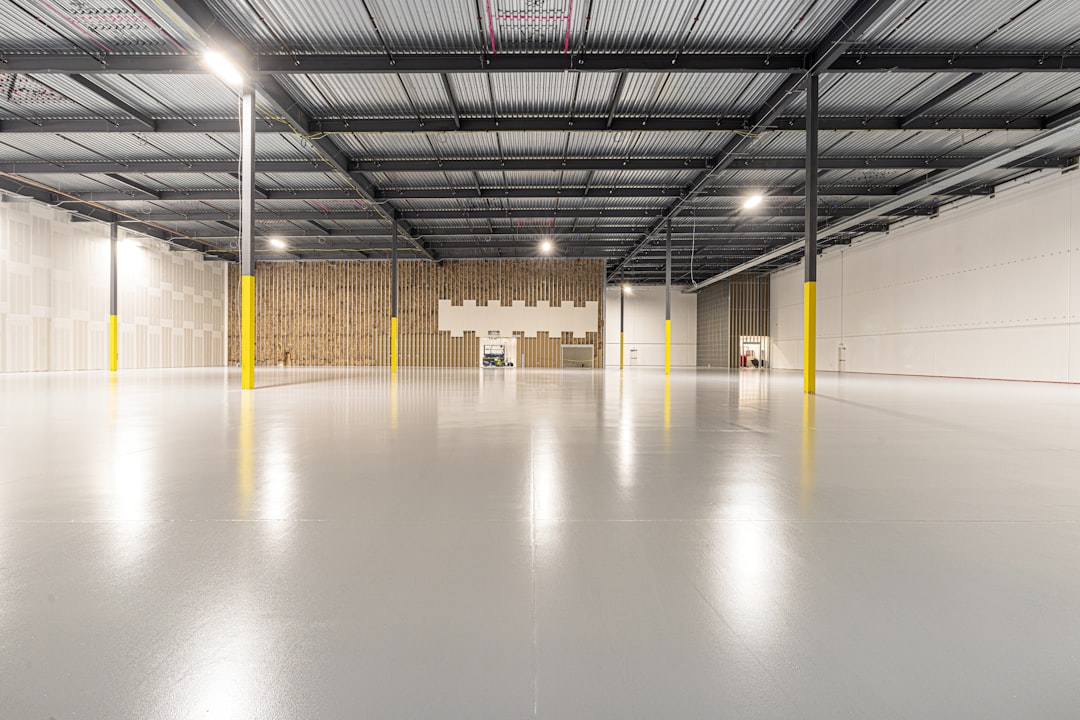 warehouse cleaning companies