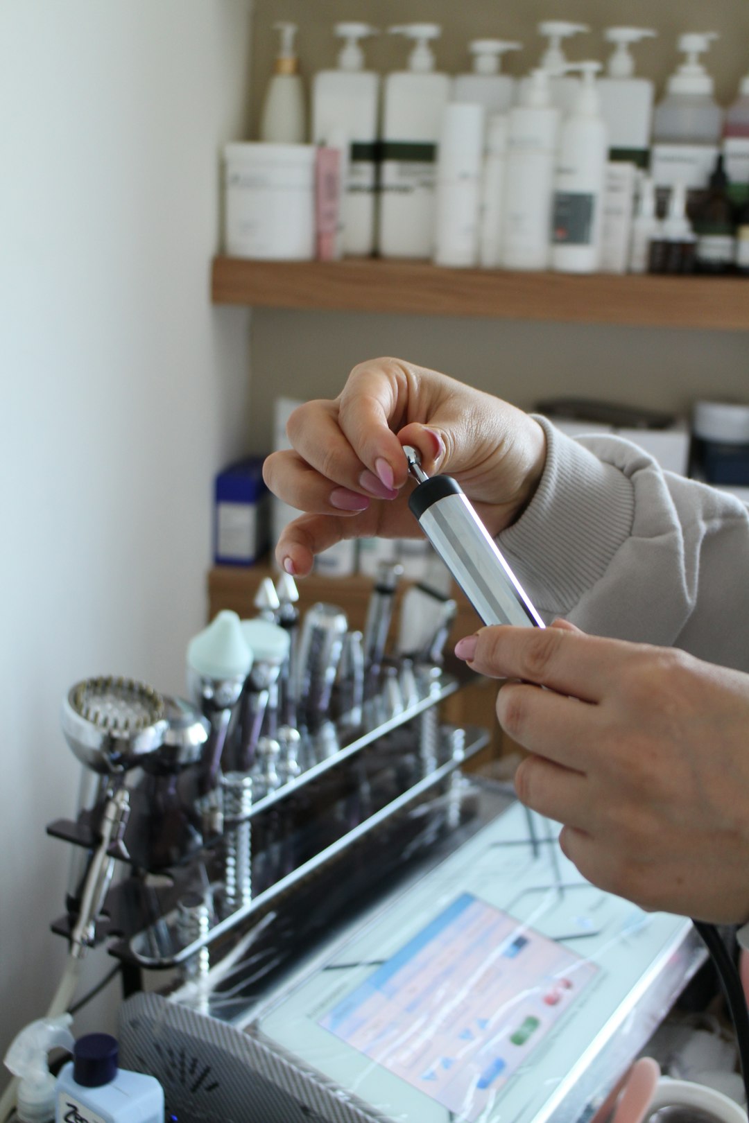 Eco-Friendly Cleaning Products for Safer Spaces