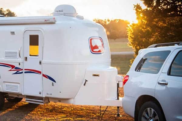 oliver travel trailers stable easy towing design benefits