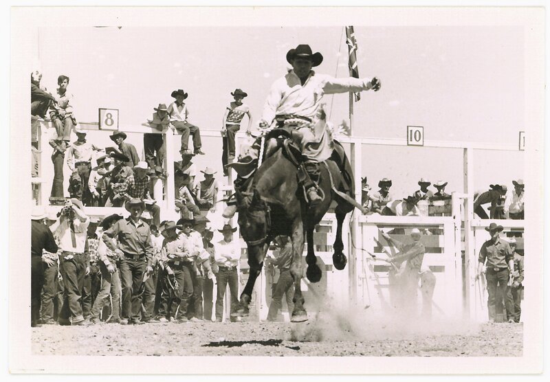 CS.2015.142.15 f.jpg