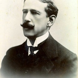 Francisco_José_Urrutia_Olano.jpg