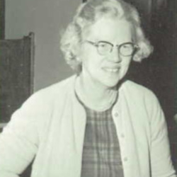 Screenshot 2025-07-28 at 14-22-06 U.S. School Yearbooks 1900-2016 - AncestryLibrary.com.png