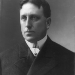 William_Randolph_Hearst_cph_3a49373.jpg